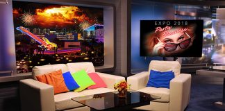 EXPO 2018 Couch