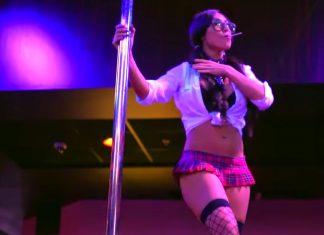 Reya Sunshine TV - STRIPPING IN DETROIT